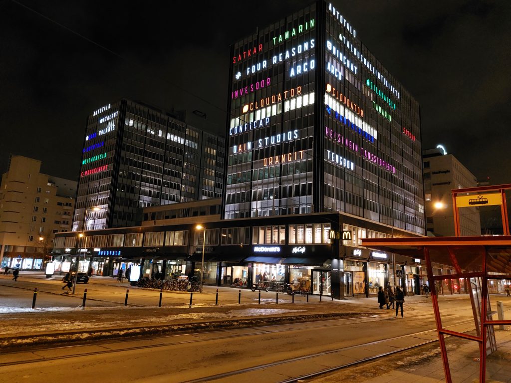 Budynki w centrum Helsinek w Findlandii